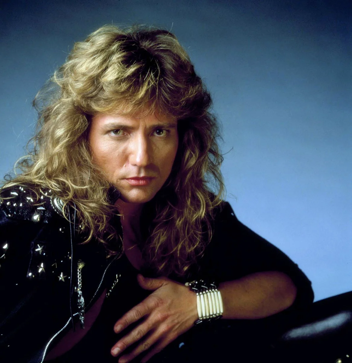 Дэвид ковердейл 2022. Дэвид ковердейл. David coverdale. David coverdale. Ковердейл дэвид ковердейл 2021.