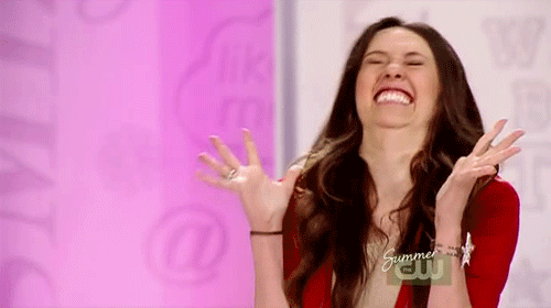 девушка удивляется. гифки танцы. девушка восторг гиф. удивленное лицо. смеется gif.