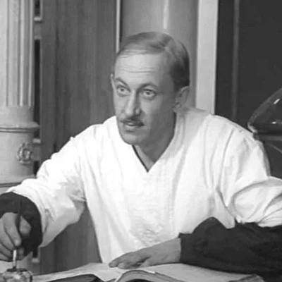 Миллионер корейко золотой теленок. Корейко золотой теленок. Корейко евстигнеев. Миллионер корейко золотой теленок. Подпольный корейка.