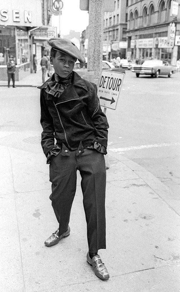 Мальчик в суперкепи. Бостон, США. 1968 год.jpg