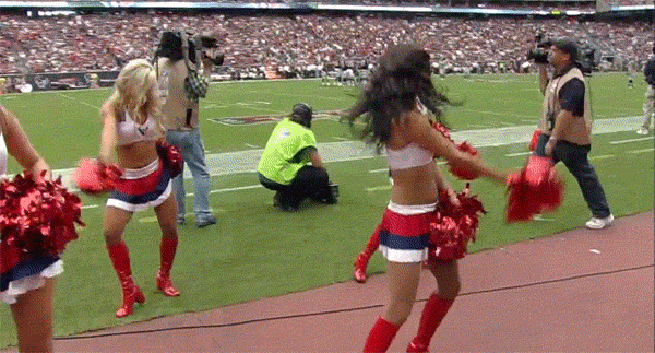 NFL-cheerleader-GIFs-texans-cheerleaders-hot-dance.gif.