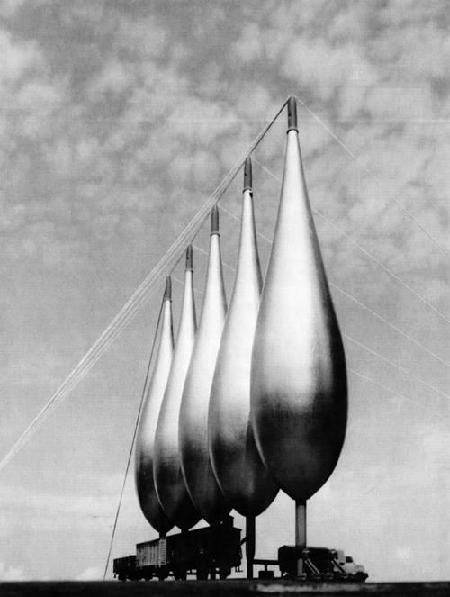 Силосные колонны архитектора Фрая Отто, 1951 год.jpg
