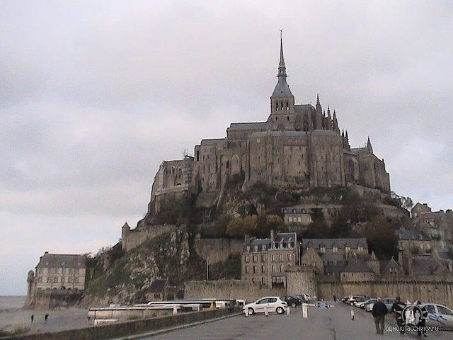 Монастырь Mont-Saint-Michel