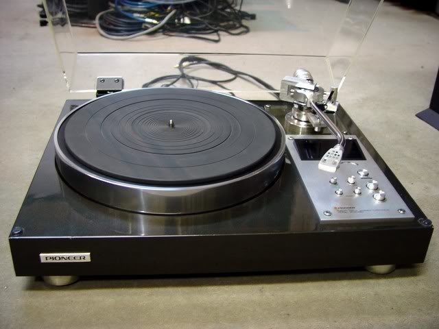 Pioneer-PL-C590.jpg