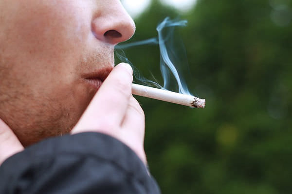 Где запрещено курить в россии список мест