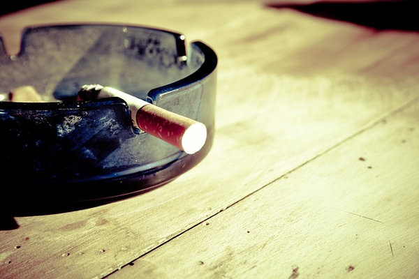 Можно ли курить перед наркозом?